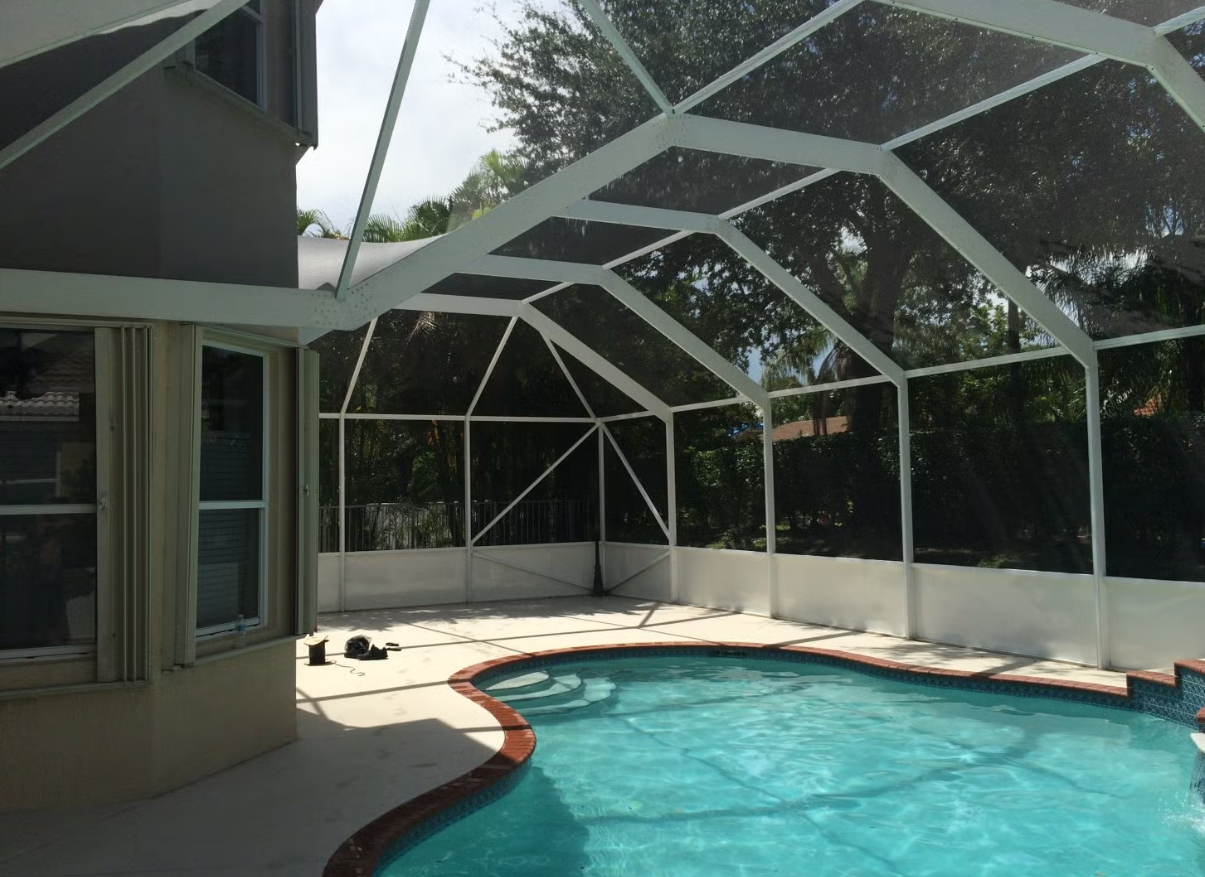 CUSTOM SCREENED POOL & PATIO Enclosures