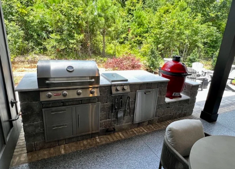 Outdoor Kitchens