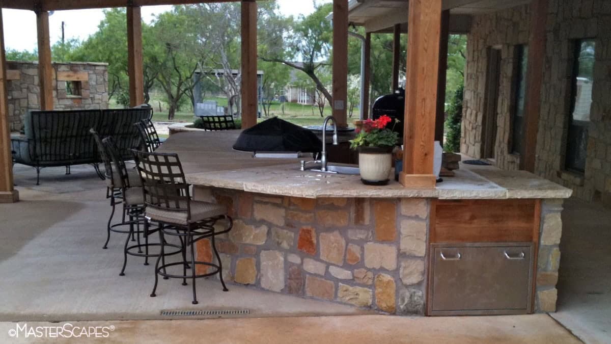 Kitchens and Grills